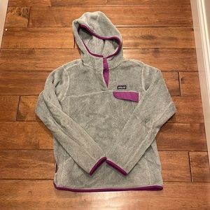 Patagonia Women’s fleece hoody Medium.
